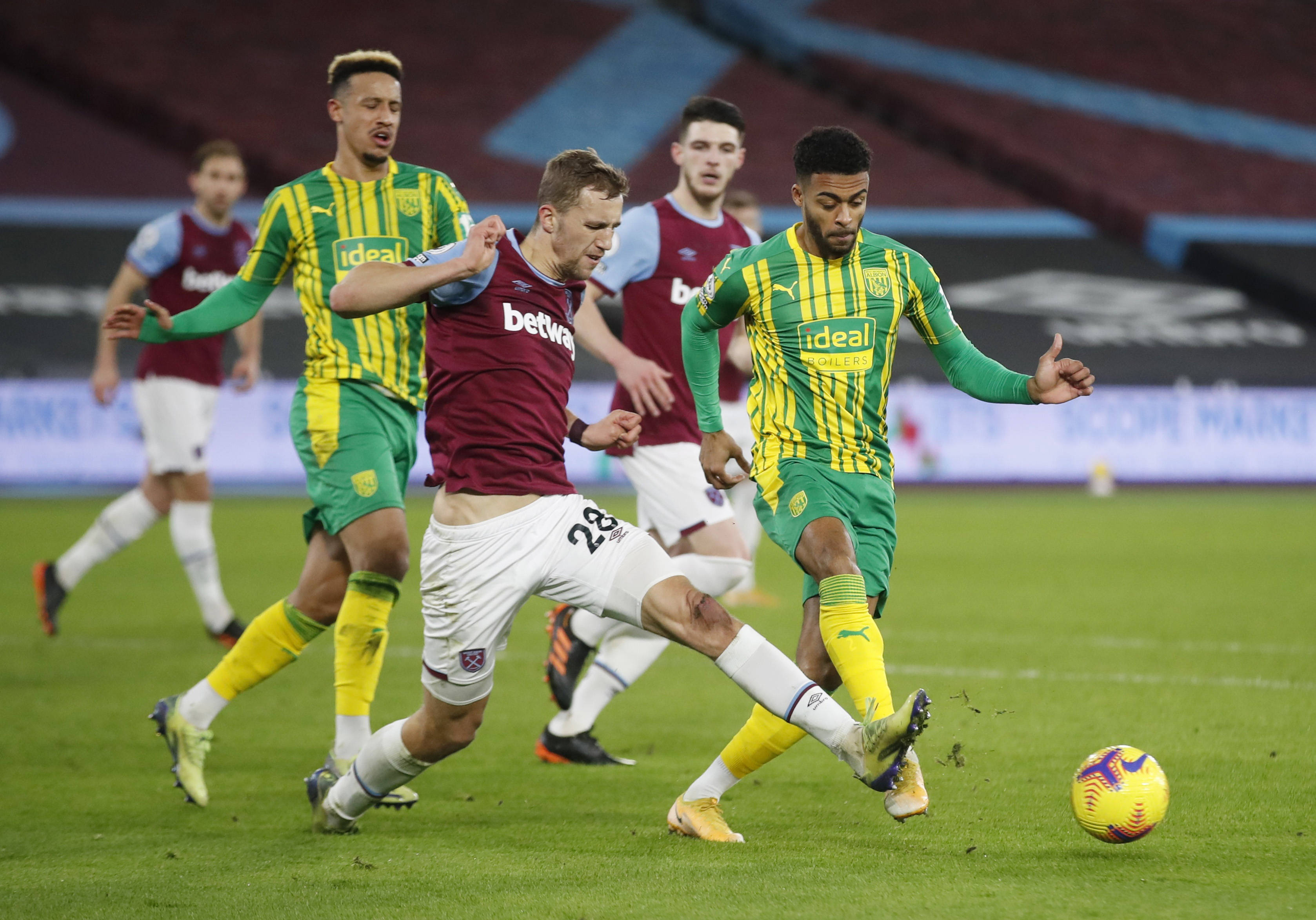 日本队面临 日本队面临