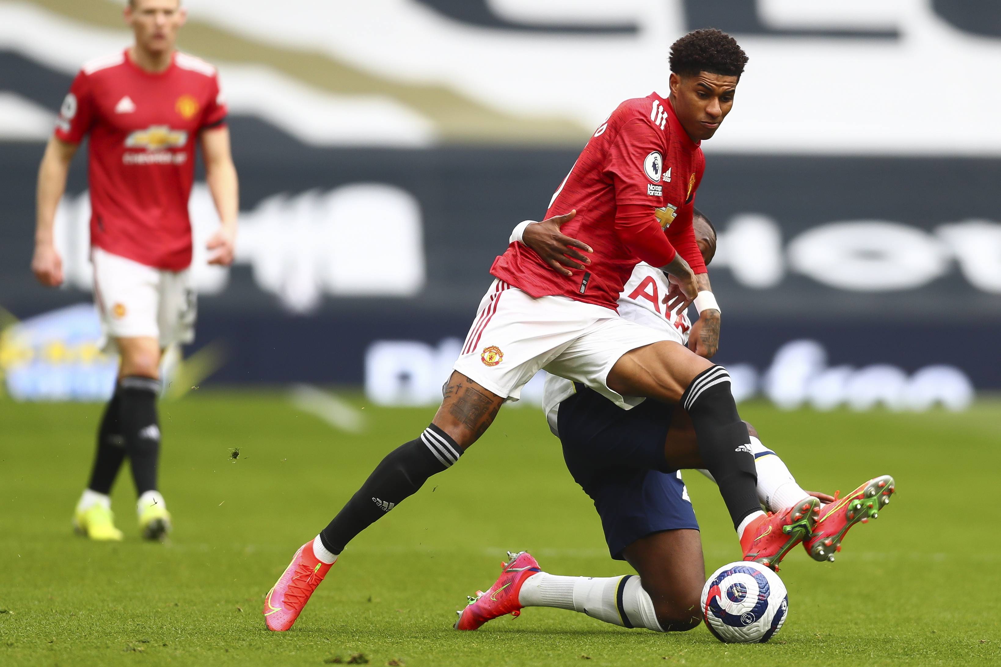 完全公布 完全公布